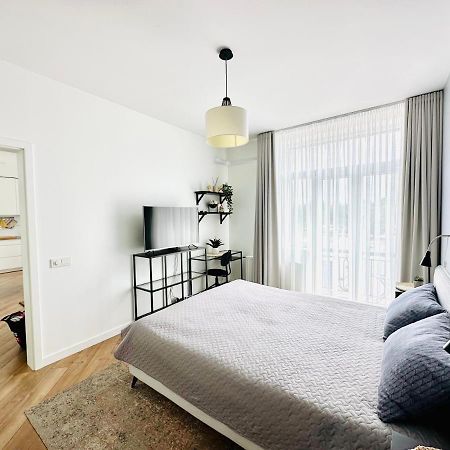 Butas Paciame Siauliu Miesto Centre Apartment โชเล ภายนอก รูปภาพ