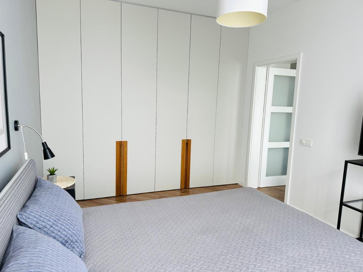 Butas Paciame Siauliu Miesto Centre Apartment โชเล ภายนอก รูปภาพ